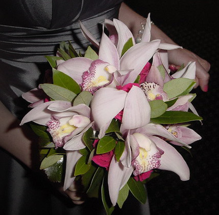 img_bouquet_pinkcattelya.jpg